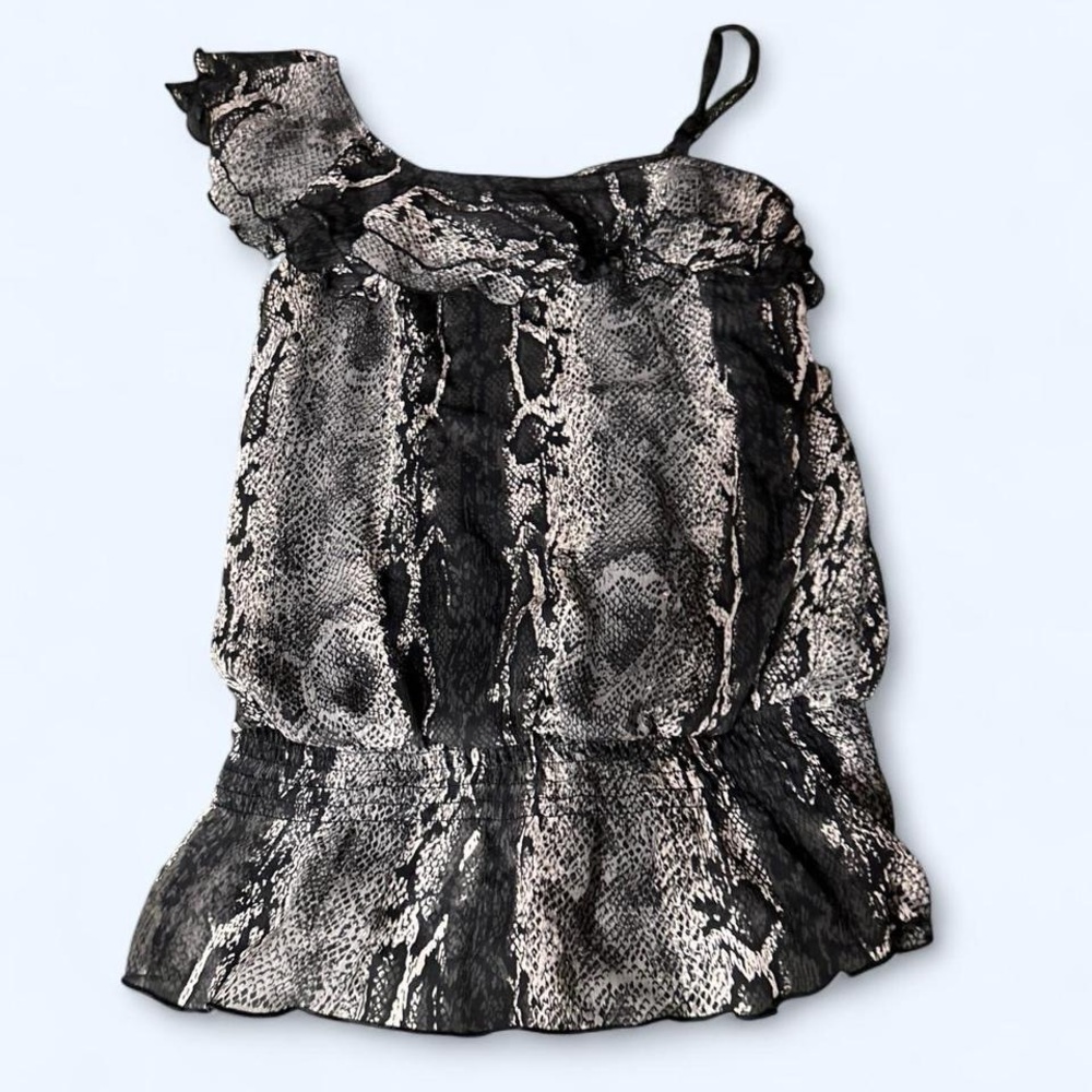 A. Byer Classic Black Top